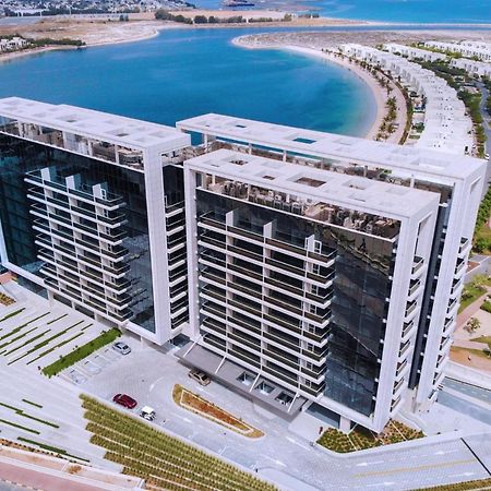 Live In The Middle Of Lagoons And Sea Ras al-Khaimah Eksteriør billede