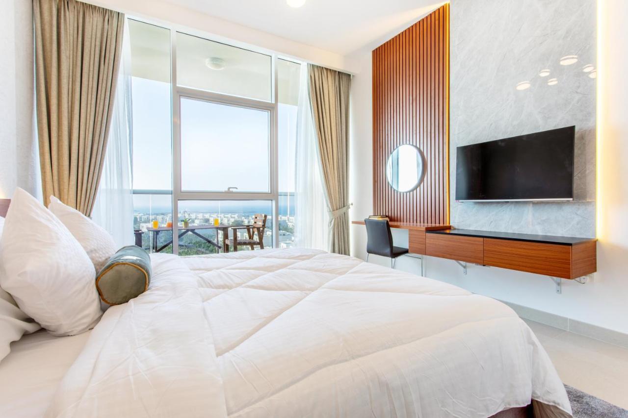 Live In The Middle Of Lagoons And Sea Ras al-Khaimah Eksteriør billede