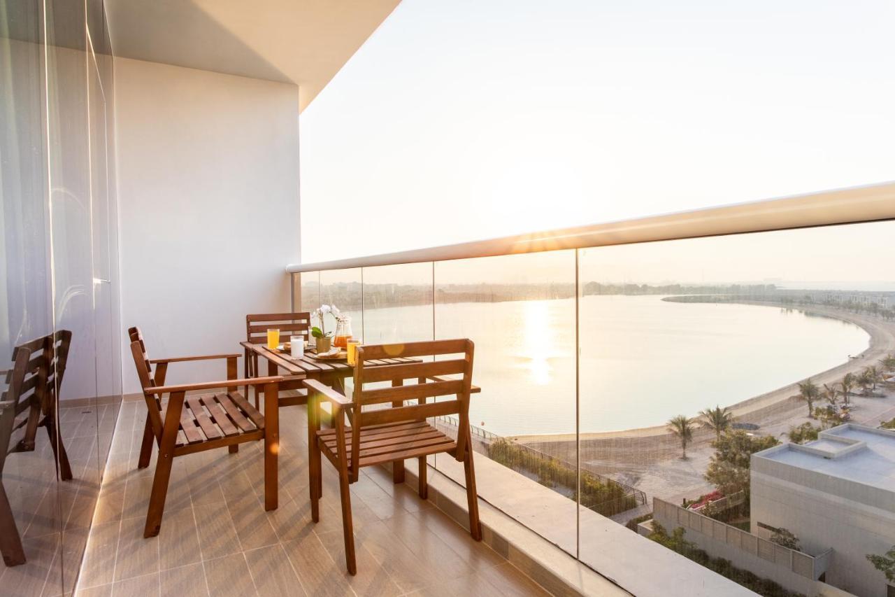 Live In The Middle Of Lagoons And Sea Ras al-Khaimah Eksteriør billede