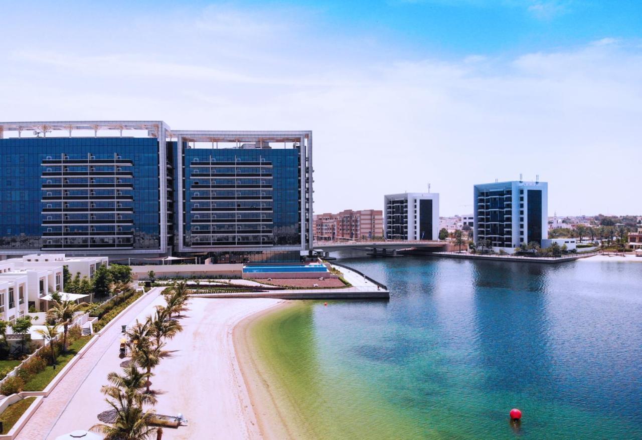 Live In The Middle Of Lagoons And Sea Ras al-Khaimah Eksteriør billede